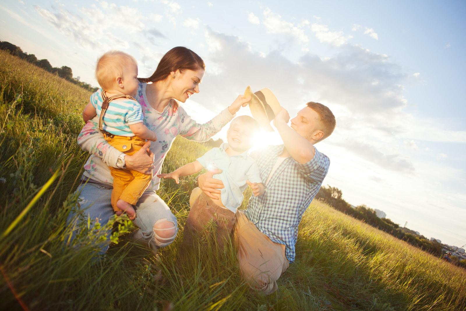 Síntomas del queratocono | Asociación Española de Optometristas Unidos Imagen Síntomas del queratocono en la Asociación Española de Optometristas Unidos